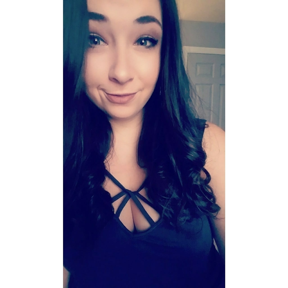 Meet your Posher, Lexi